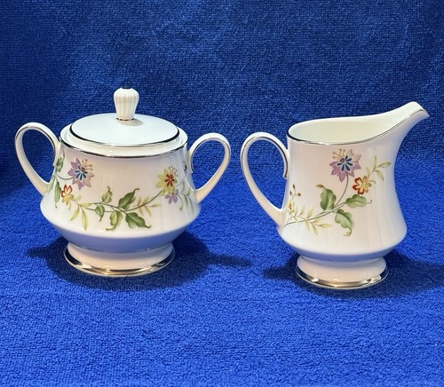 Vintage noritake nouveau 2402 - nouveau,