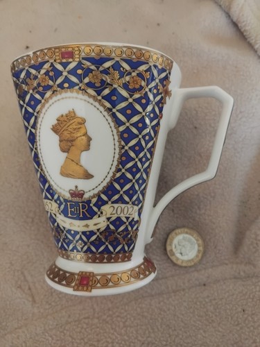 Commemorative china cup queens - commemorative,