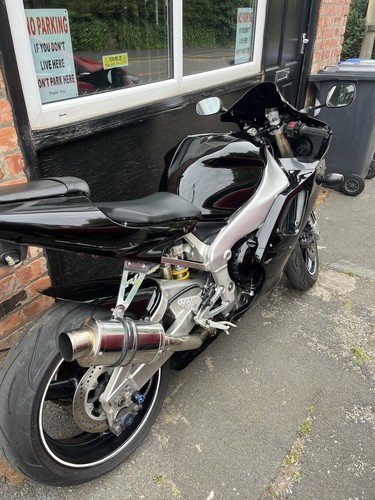 Yamaha yzf black - yamaha, yzf-r1