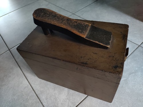 Vintage esquire wooden - vintage,