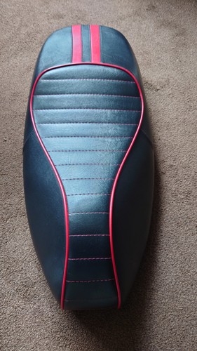 Piaggio vespa gts custom seat - gts,