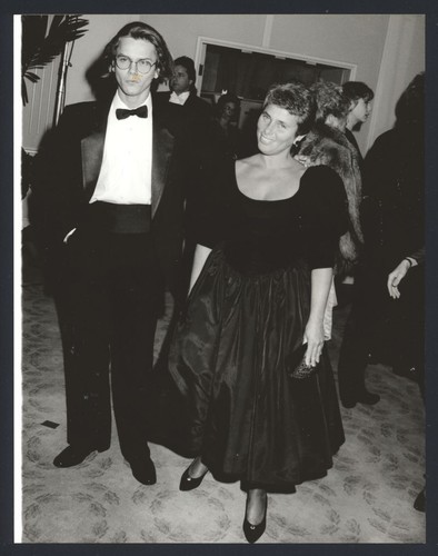 1989 river phoenix - phoenix, &