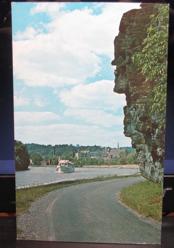 Vintage postcard profile rock - "profile,