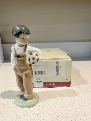 Nao lladro figurine wanna - nao,