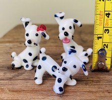 Stunning Vintage Art Glass Doggie Family  Murano Pirelli Has chipped Hair  Bow 