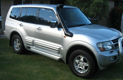 Mitsubishi pajero shogun - /,
