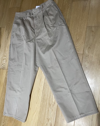 Pleated beige trousers - pleated,