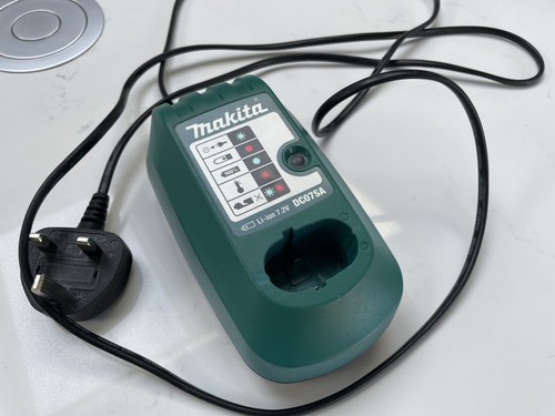 Makita dc07sa ion 2v - makita, li-ion
