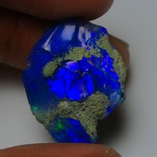 Blue Opal Rough 14.55 Cts -