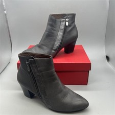 Wonders Grey Leather Zip Up Heels - Size 7.5 UK