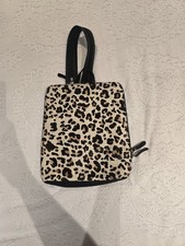 Taurus Leather Leopard