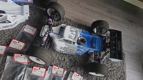 Kyosho inferno mp10t almost - kyosho,
