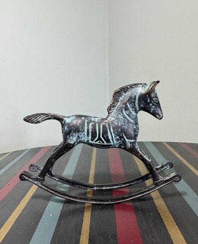 Vintage sculpture figurine - sculpture,