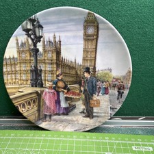 DAVENPORT Pottery Plate - The Strawberry Seller - Cries Of London - 1991 (5H)