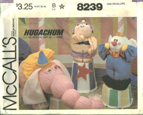 8239 sewing pattern - m, hugachum