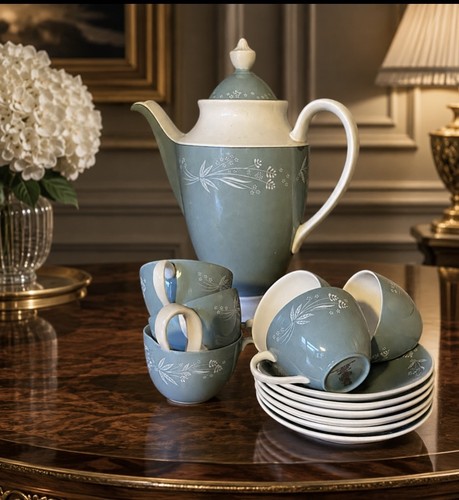 Royal daulton coffee set - royal,