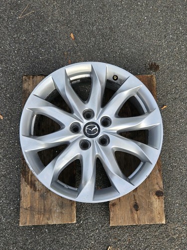 Mazda silver alloy - silver, 18”