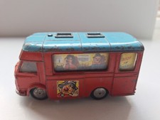 Corgi Chipperfields Booking