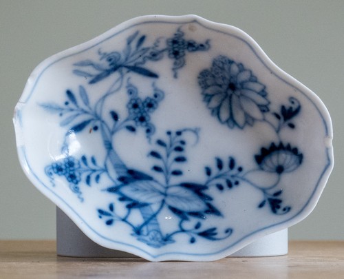Vintage meissen small blue - small,