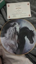 SET FREE Plate Noble And Free Susie Morton Danbury Mint Black & White Horses