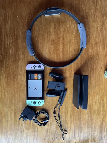Nintendo switch bundle - nintendo,