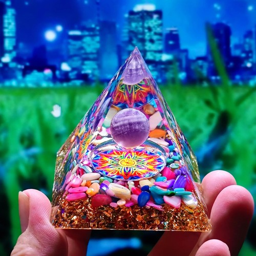 Orgonite pyramid amethyst - –,