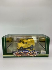 Morris Minor 1000 Van - Corgi
