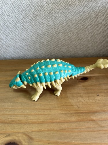 Jurassic world bumpy kinder - bumpy,