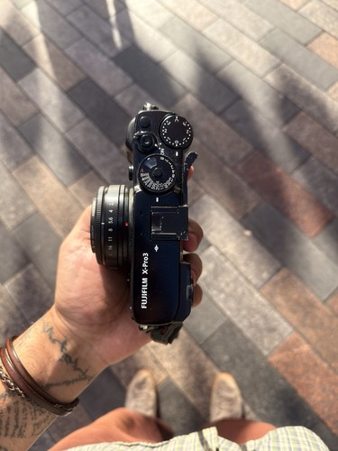 Fujifilm pro3 mirrorless - fujifilm,