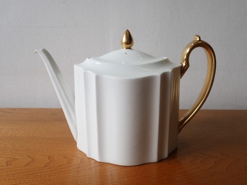 Wedgwood y967 pattern tea pot - wedgwood,