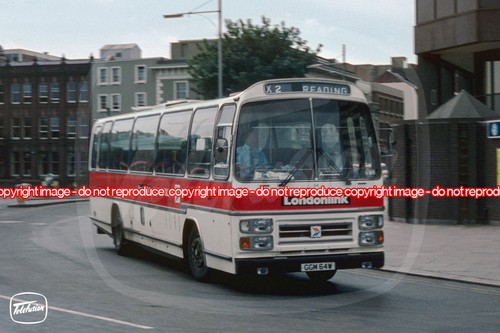 Bus coach photo - coach, valley