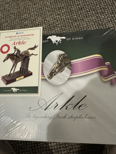 Arkle atlas editions horse - editions,