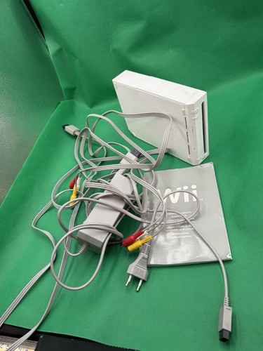 Nintendo wii with power supply - nintendo,