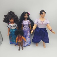 Disney Encanto Madrigal Family