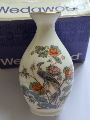 Vintage wedgwood kutani crane - vintage,
