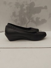 Ladies Foot glove Shoes Size 6