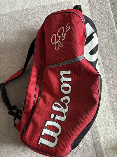 Wilson tennis racket - tennis, holder