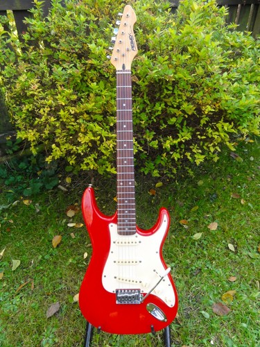Peavey raptor stratocaster - 1,