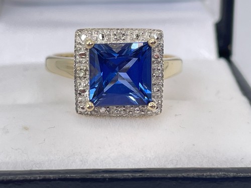 9ct gold blueberry - gold,
