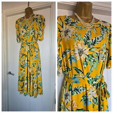 Vintage 1940s 1950s Style