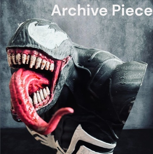 Venom bust 14cm hand painted - 14cm,