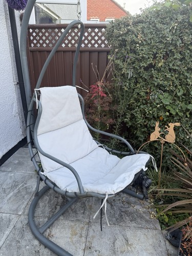 Grey swing egg - swing,