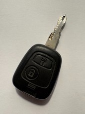 GENUINE PEUGEOT 106 206 107 207 307 407 306 406 ETC 2 BUTTON REMOTE CAR KEY FOB
