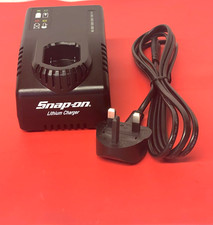 SNAP ON CTC772A 14.4V BATTERY CHARGER 