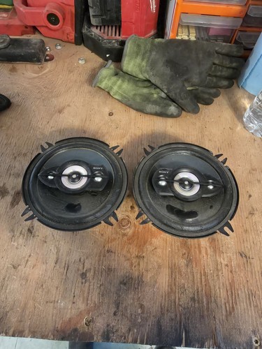 Sony xplod car stereo - stereo, speakers