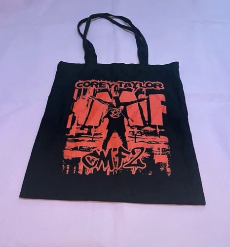 Black and red corey taylor - and,