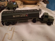 MATCHBOX BATTLE KINGS No.K-115 FORD ARTICULATED MILITARY TANKER 