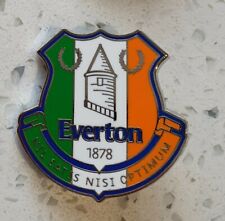Everton FC Official Ireland Pin Badge - Club Crest on The Irish Tri colour