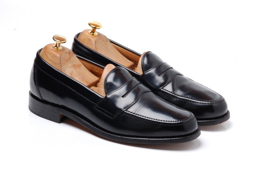 Loake black loafers - black,
