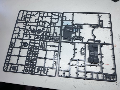 Genestealer cults goliath - genestealer,